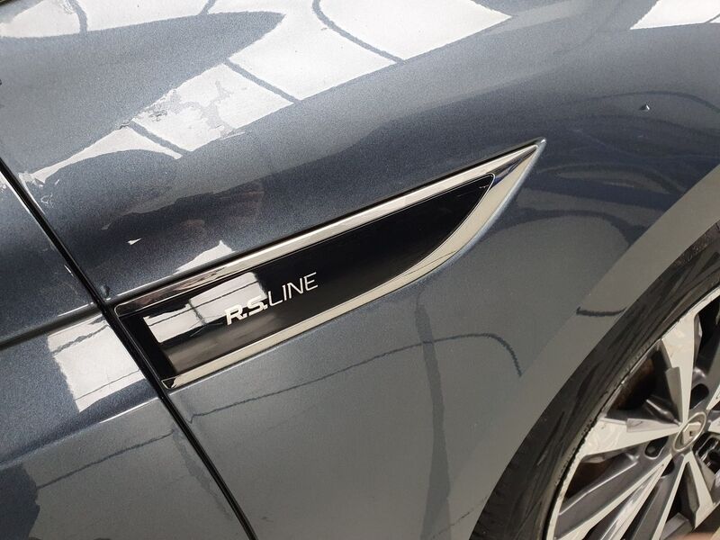 More views of Renault Megane