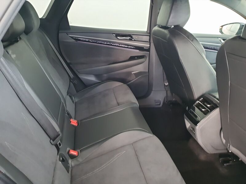 More views of Volkswagen ID.7