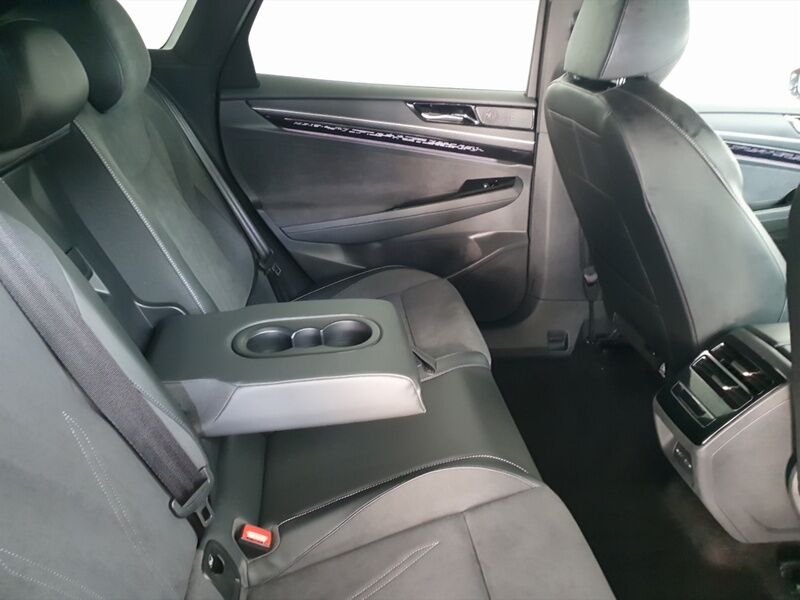 More views of Volkswagen ID.7
