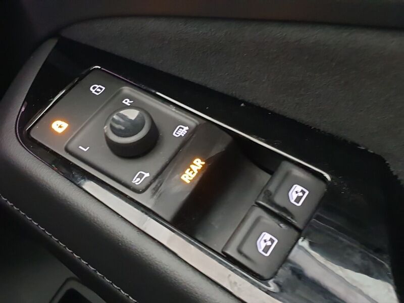 More views of Volkswagen ID.7
