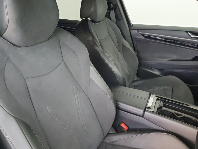 More views of Volkswagen ID.7