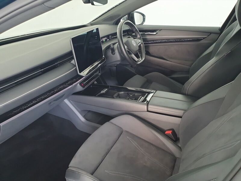 More views of Volkswagen ID.7