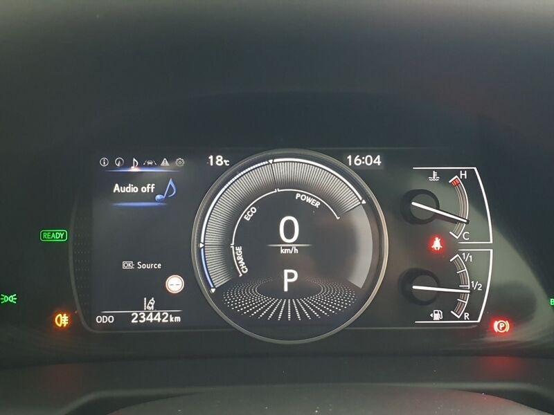 More views of Lexus ES