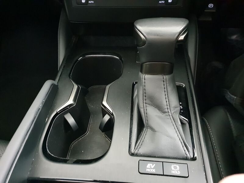 More views of Lexus ES