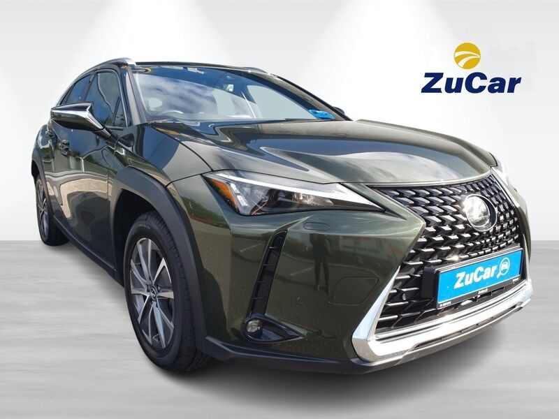 More views of Lexus UX