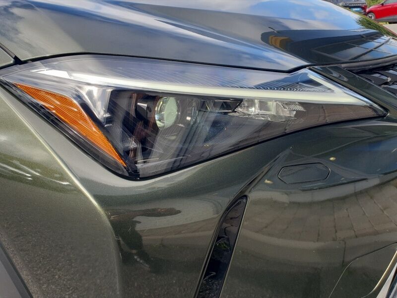 More views of Lexus UX