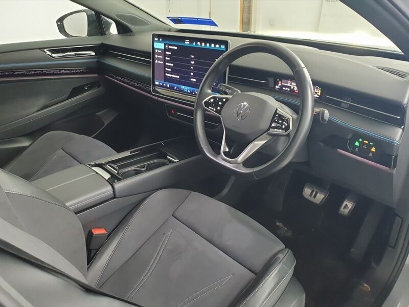 More views of Volkswagen ID.7
