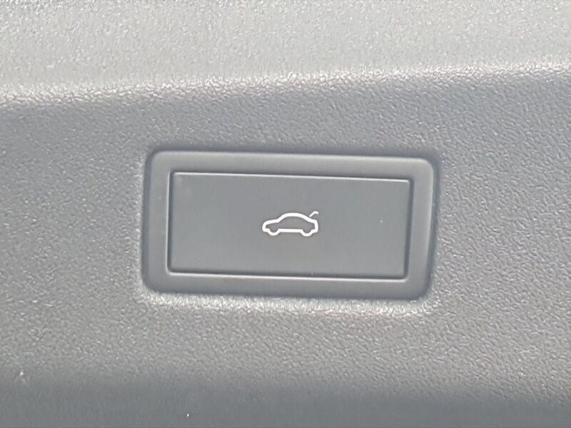 More views of Volkswagen ID.7