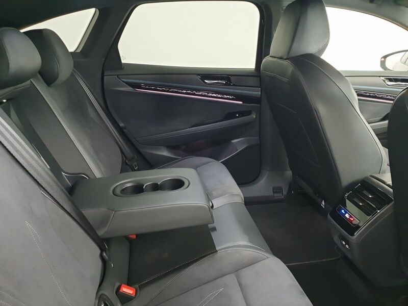 More views of Volkswagen ID.7