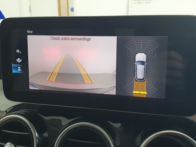 More views of Mercedes-Benz GLC