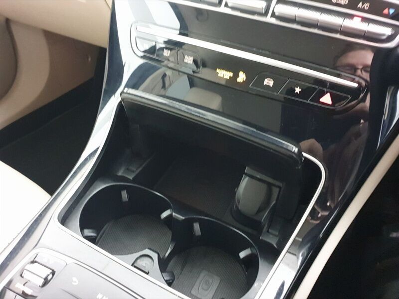 More views of Mercedes-Benz GLC