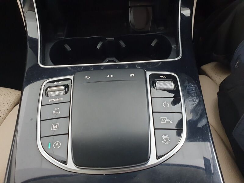 More views of Mercedes-Benz GLC