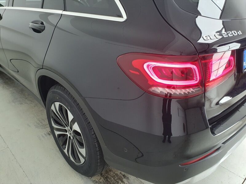 More views of Mercedes-Benz GLC