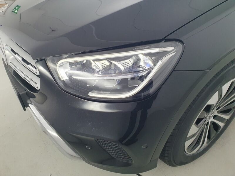 More views of Mercedes-Benz GLC