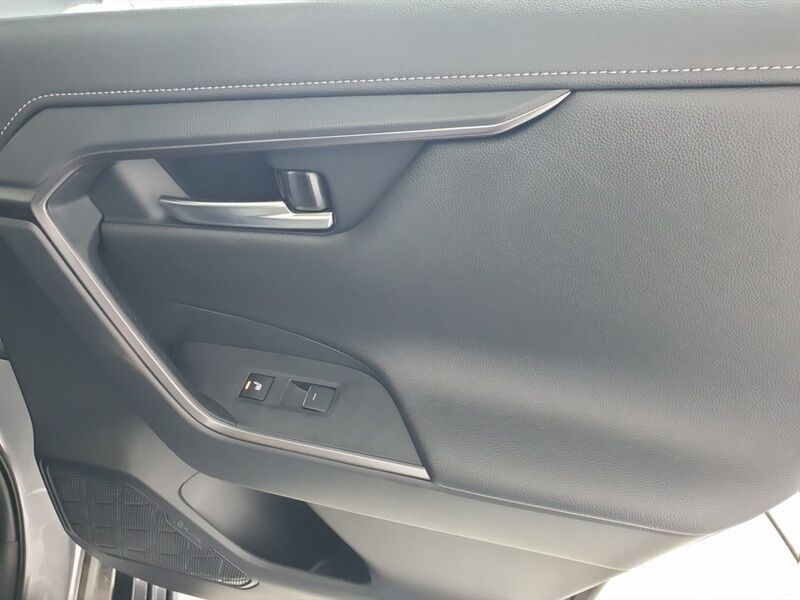 More views of Toyota RAV4