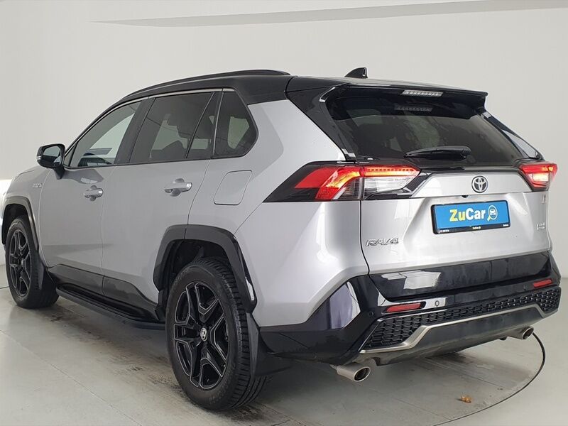More views of Toyota RAV4
