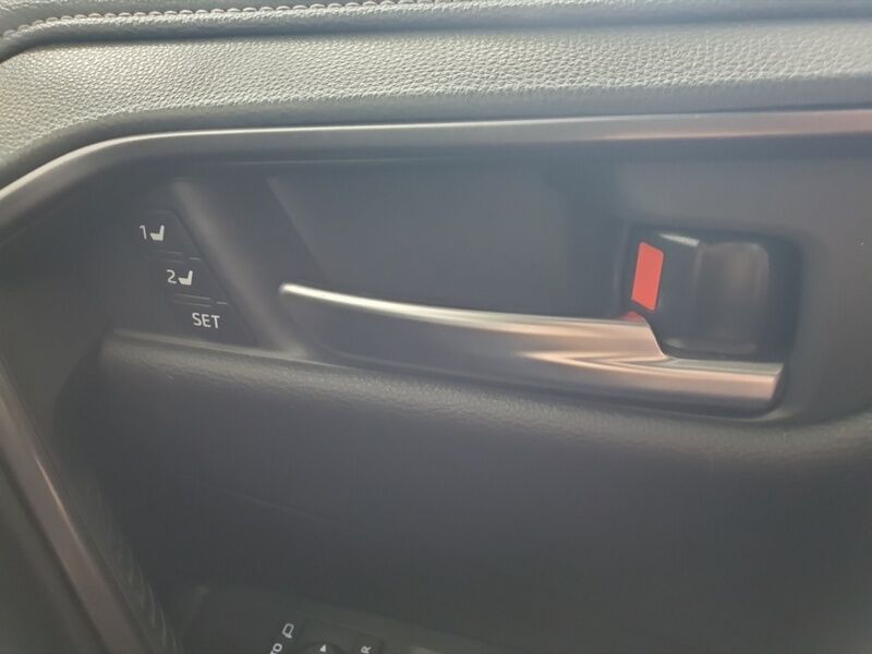 More views of Toyota RAV4