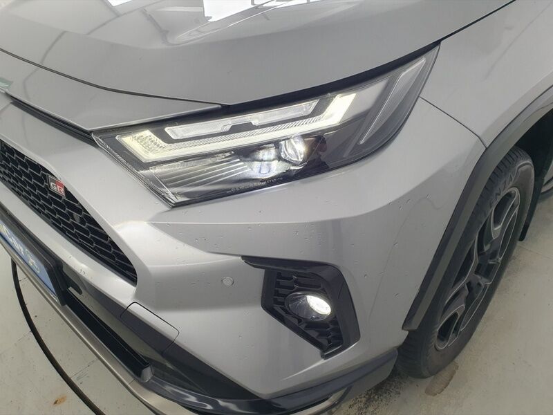 More views of Toyota RAV4