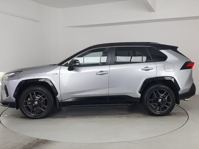 More views of Toyota RAV4