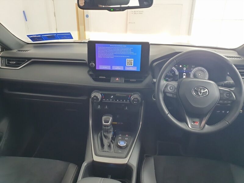 More views of Toyota RAV4
