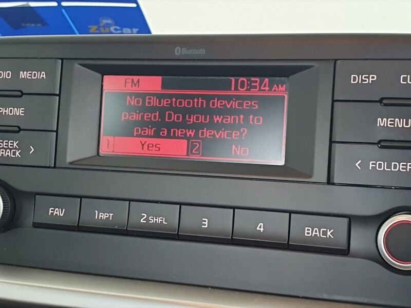 More views of Kia Picanto