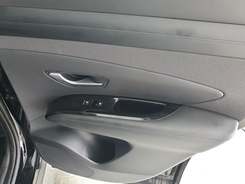 More views of Hyundai Tucson