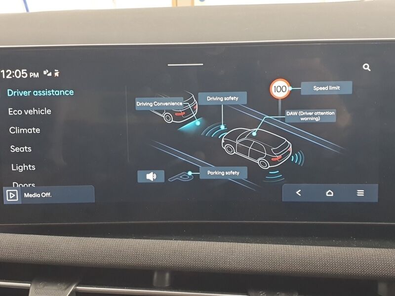 More views of Hyundai Tucson