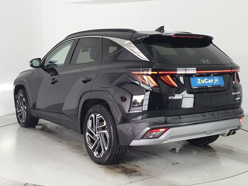 More views of Hyundai Tucson