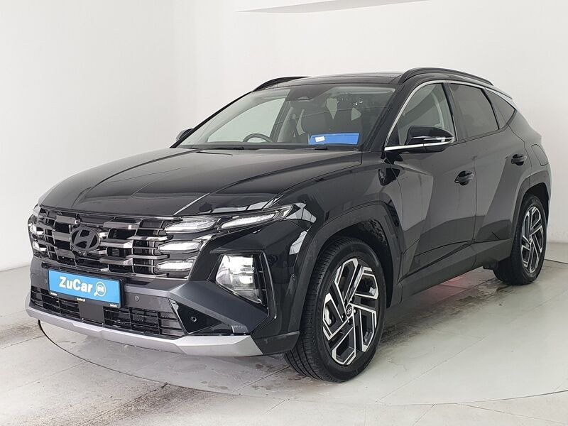 More views of Hyundai Tucson