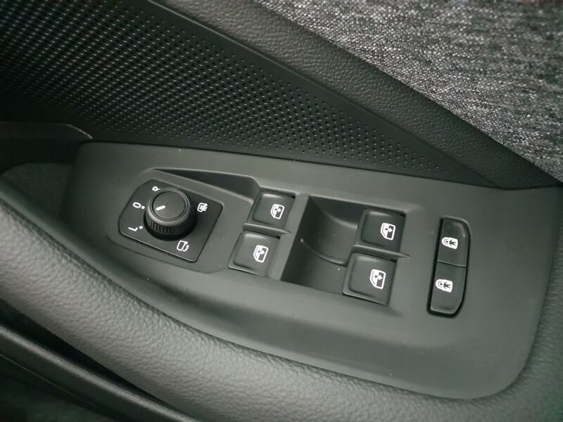 More views of Skoda Superb