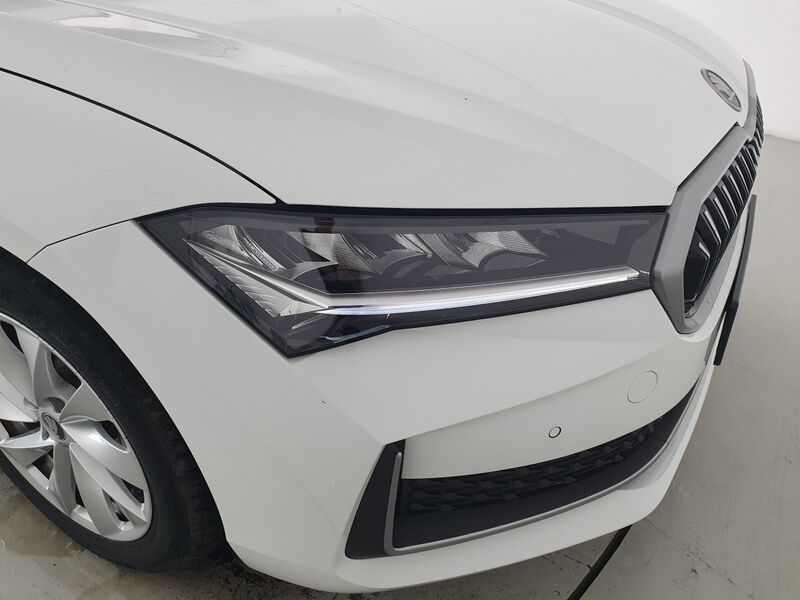 More views of Skoda Superb
