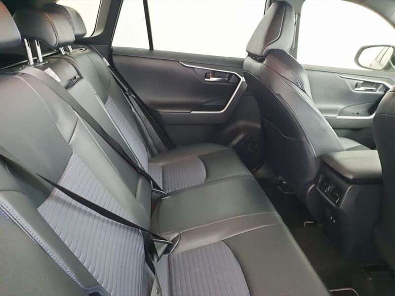 More views of Toyota RAV4