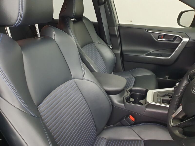 More views of Toyota RAV4