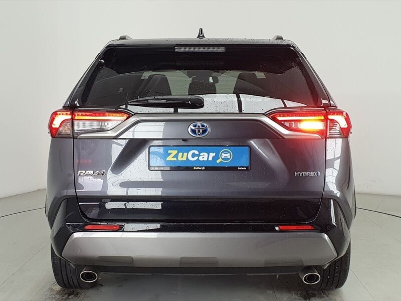 More views of Toyota RAV4