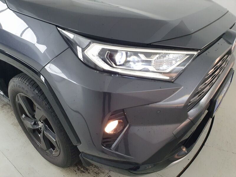 More views of Toyota RAV4