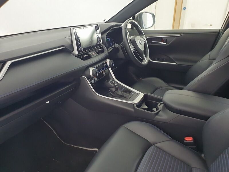 More views of Toyota RAV4