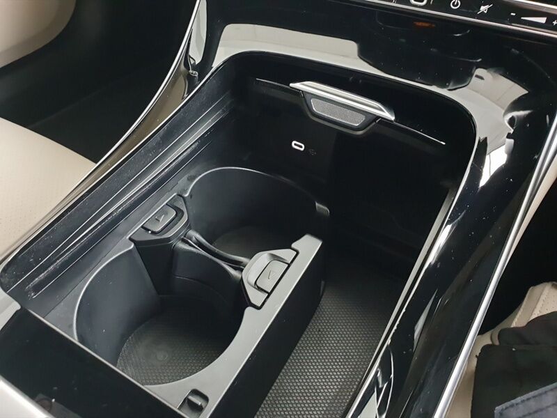 More views of Mercedes-Benz C-Class