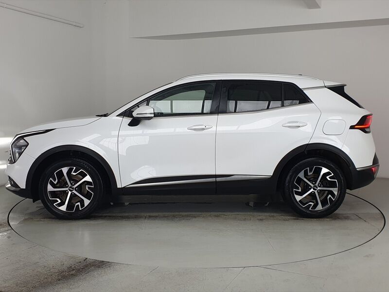 More views of Kia Sportage