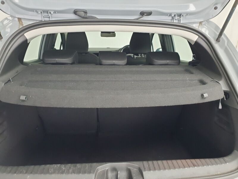 More views of Renault Clio