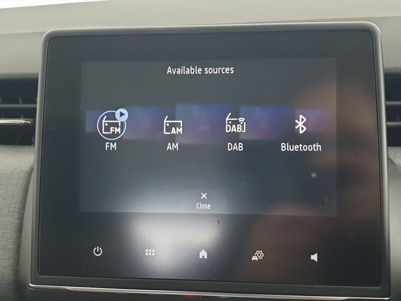 More views of Renault Clio