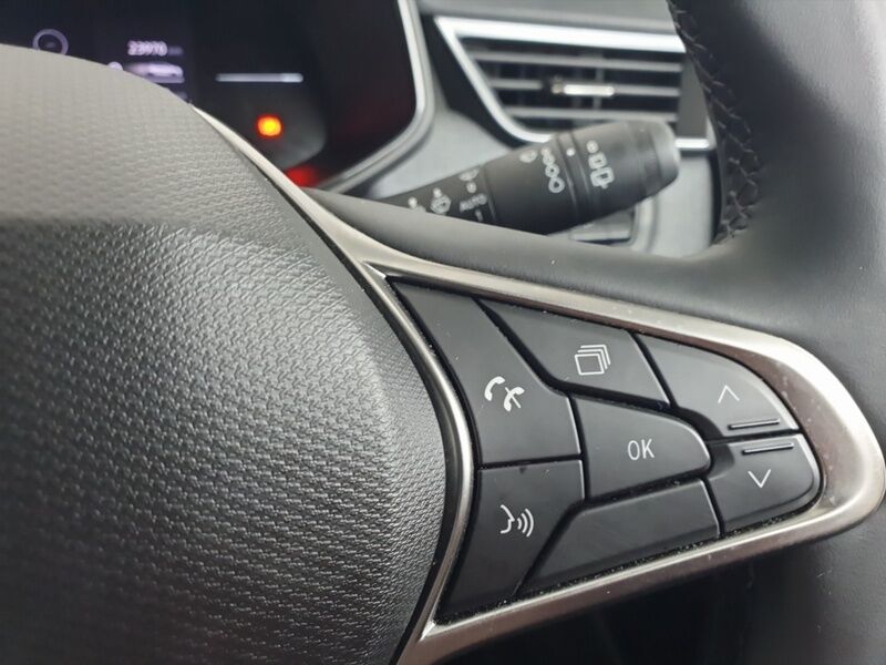 More views of Renault Clio