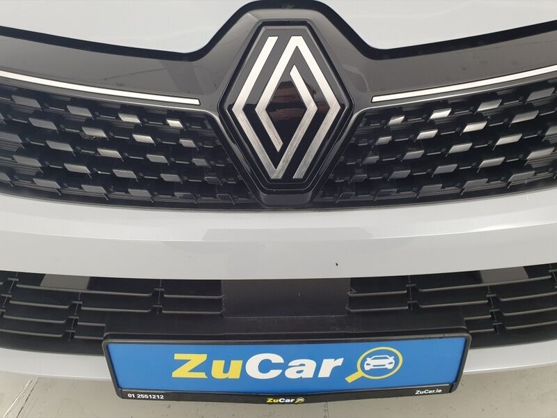 More views of Renault Clio