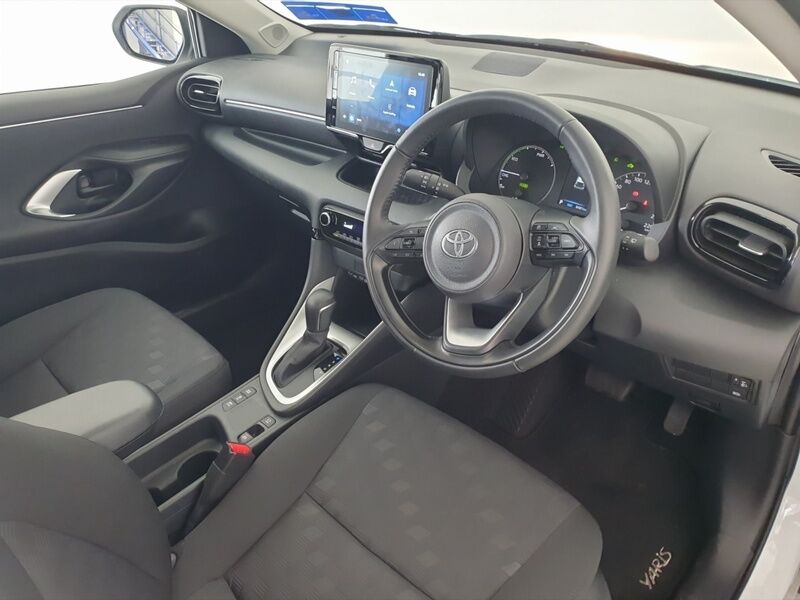 More views of Toyota Yaris