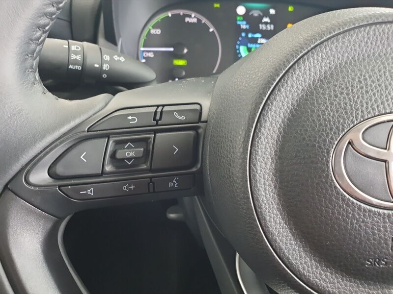 More views of Toyota Yaris
