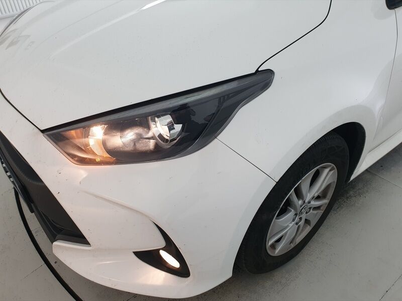 More views of Toyota Yaris