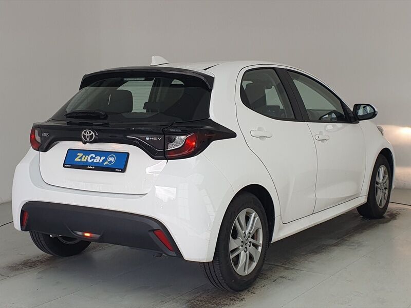 More views of Toyota Yaris