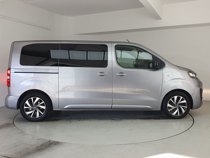 More views of Citroen C4